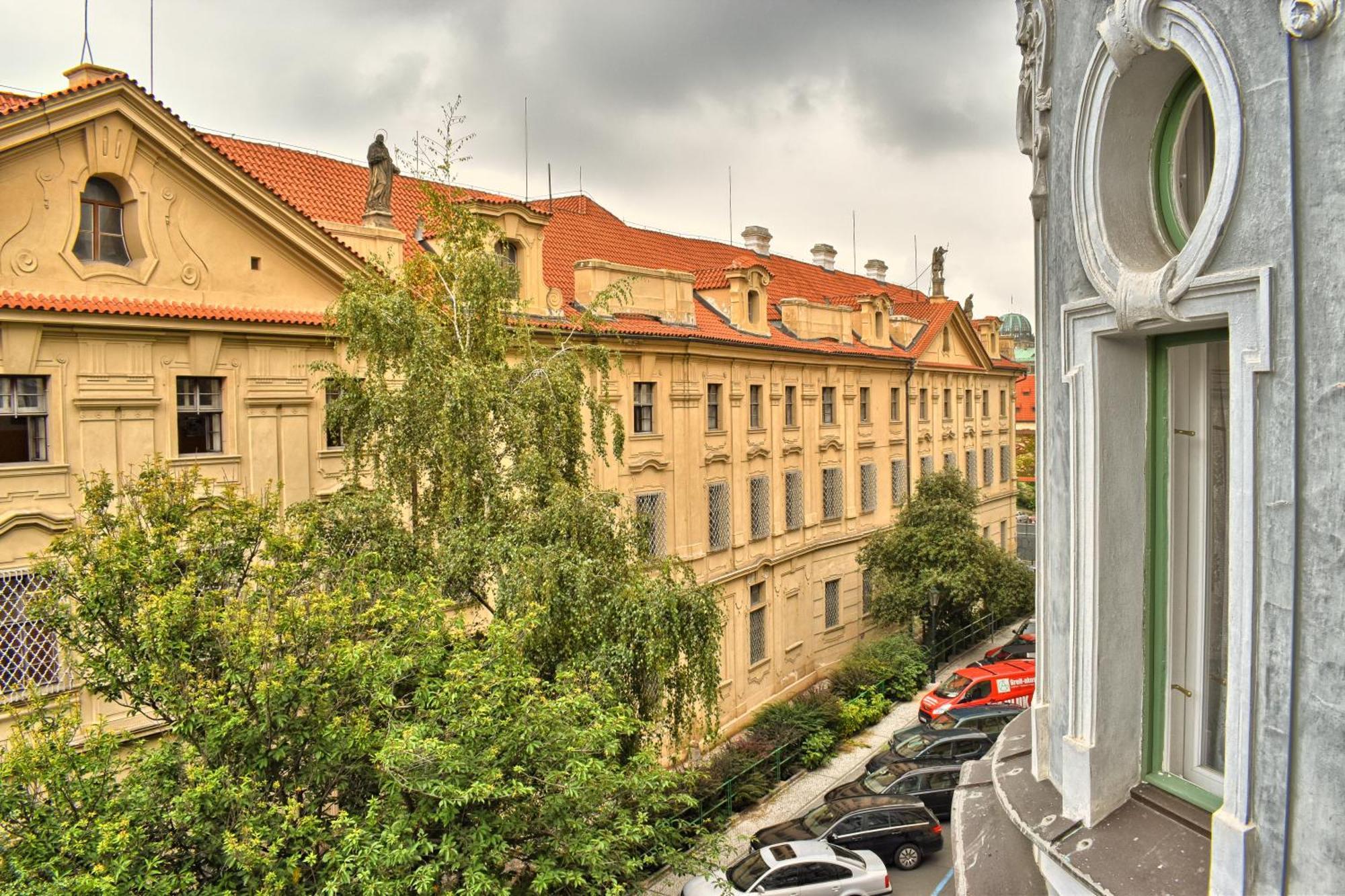 Milosrdnych Apartamento